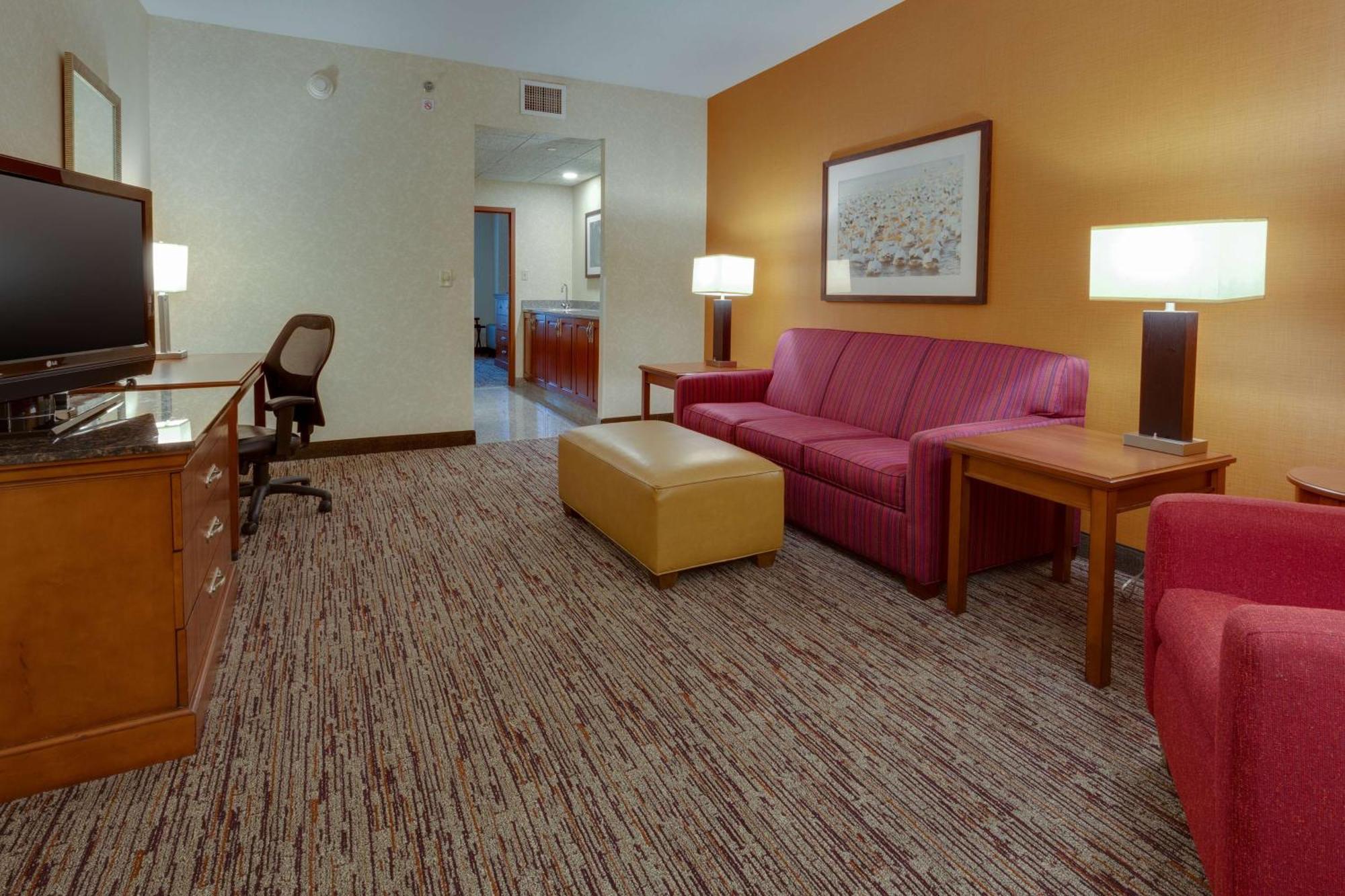 Drury Inn & Suites Baton Rouge Exterior photo